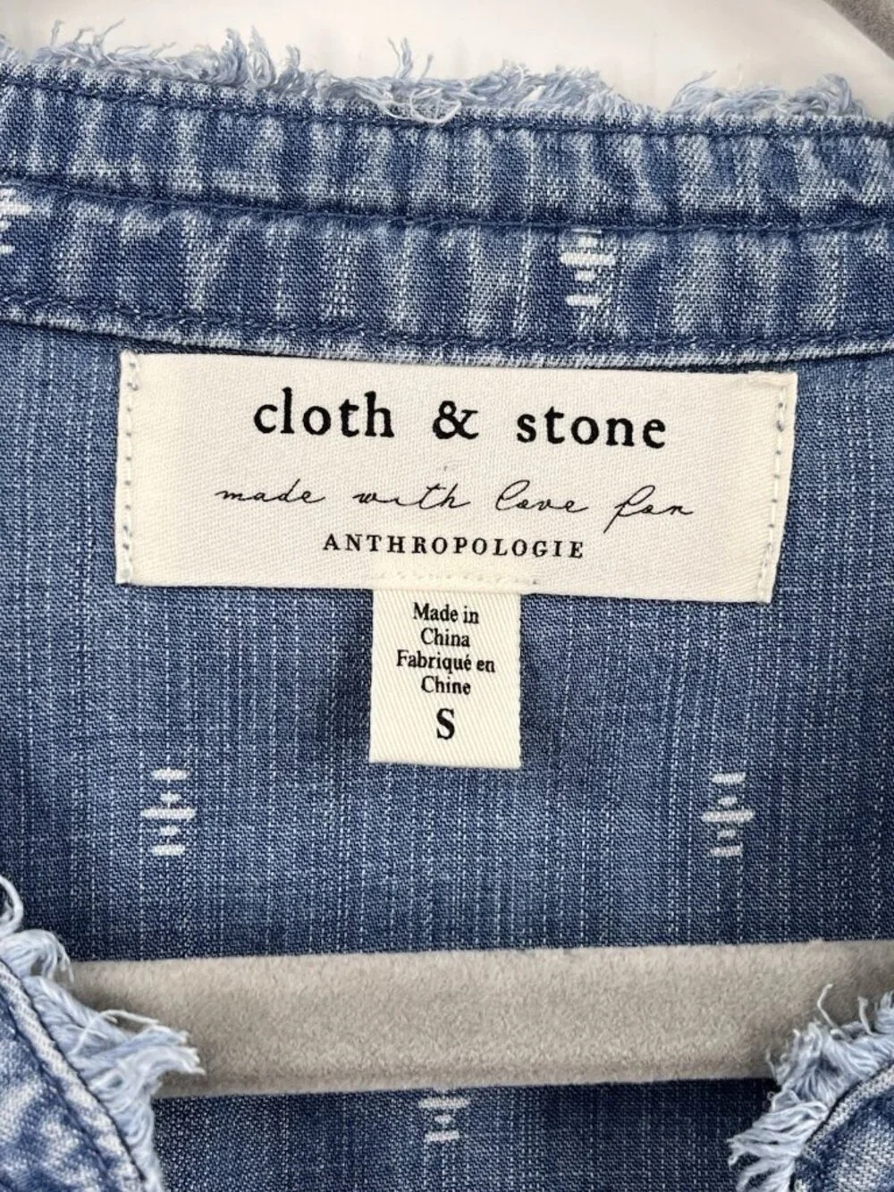 CLOTH + STONE Women's Light Denim Stitch Pattern Raw Hem Shirt Dress Small - Picture 3 of 6